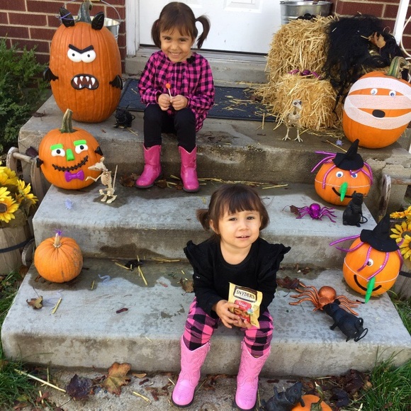 Meet Your Posher; checkout our latest fall looks! - Picture 6 of 8